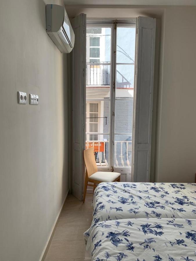 Apartamentos Valverde Cadiz 1 - A Екстериор снимка