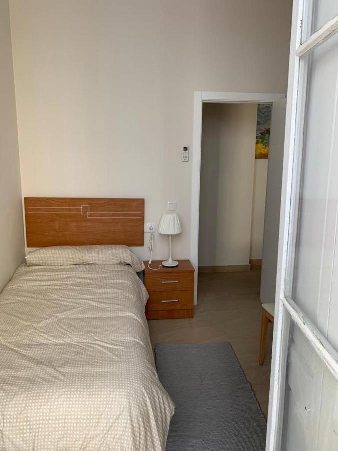 Apartamentos Valverde Cadiz 1 - A Екстериор снимка